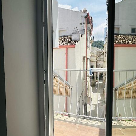 Dimora Santucci Hotel Rodi Garganico Exterior foto
